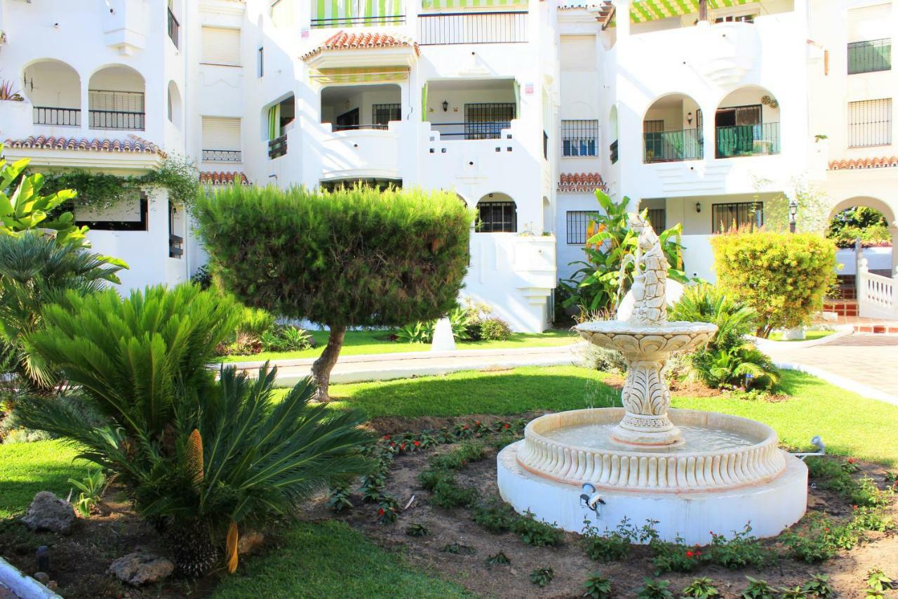 Apartamento Laderas Del Mediterraneo Apartment Benalmadena Luaran gambar